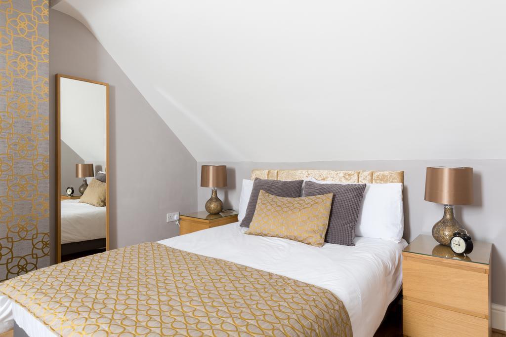 Stanmore Suites Бирмингем Экстерьер фото